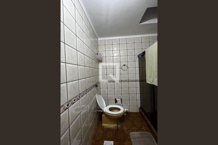 Casa à venda com 270m², 3 quartos e 2 vagasBanheiro