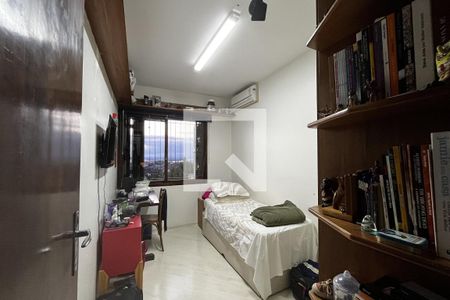 Casa à venda com 270m², 3 quartos e 2 vagasQuarto 2