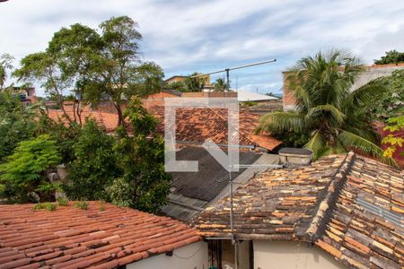 Casa para alugar com 326m², 5 quartos e 3 vagas Casa para alugar com 326m², 5 quartos e 3 vagasVista