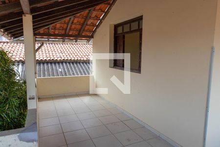 Casa para alugar com 326m², 5 quartos e 3 vagas Casa para alugar com 326m², 5 quartos e 3 vagasÁrea Externa