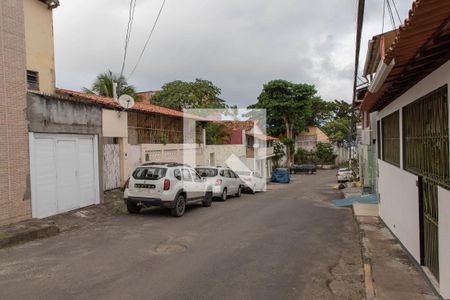 Casa para alugar com 326m², 5 quartos e 3 vagas Casa para alugar com 326m², 5 quartos e 3 vagasVista da Rua