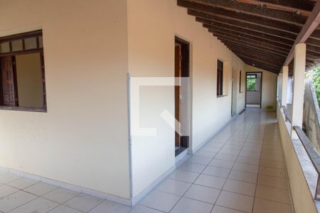 Casa para alugar com 326m², 5 quartos e 3 vagas Casa para alugar com 326m², 5 quartos e 3 vagasÁrea Externa