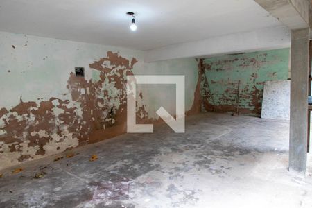 Casa para alugar com 326m², 5 quartos e 3 vagas Casa para alugar com 326m², 5 quartos e 3 vagasnull