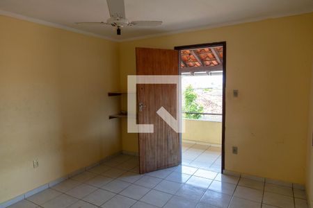 Casa para alugar com 326m², 5 quartos e 3 vagas Casa para alugar com 326m², 5 quartos e 3 vagasQuarto 3