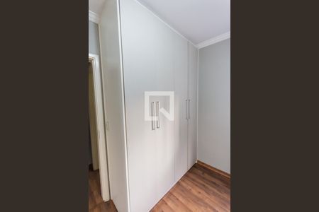 Apartamento à venda com 110m², 3 quartos e 3 vagas Apartamento à venda com 110m², 3 quartos e 3 vagasArmário