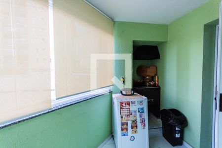 Apartamento à venda com 110m², 3 quartos e 3 vagas Apartamento à venda com 110m², 3 quartos e 3 vagasVaranda da Cozinha