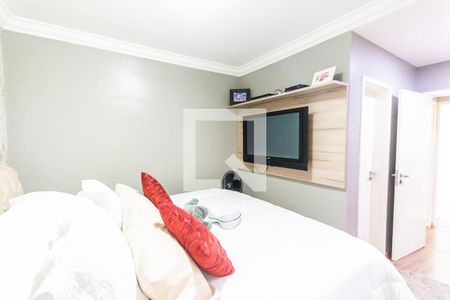 Apartamento à venda com 110m², 3 quartos e 3 vagas Apartamento à venda com 110m², 3 quartos e 3 vagasSuíte