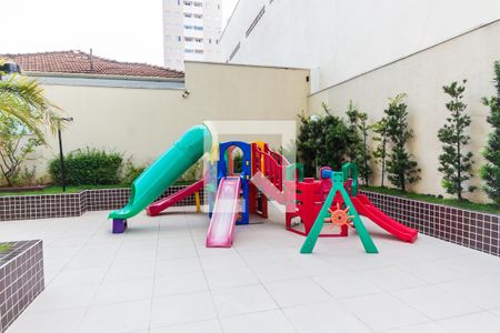 Apartamento à venda com 110m², 3 quartos e 3 vagas Apartamento à venda com 110m², 3 quartos e 3 vagasÁrea Comum - Playground