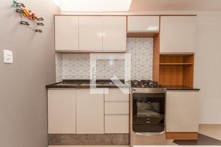 Casa para alugar com 50m², 1 quarto e sem vaga Casa para alugar com 50m², 1 quarto e sem vagaSala e Cozinha