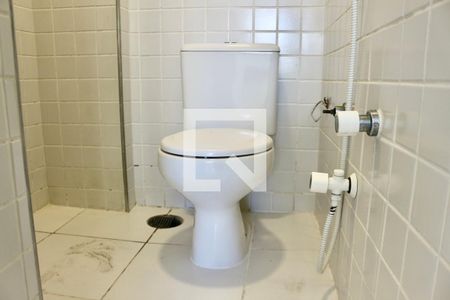 Apartamento para alugar com 80m², 3 quartos e sem vaga Apartamento para alugar com 80m², 3 quartos e sem vagaBanheiro Social 2