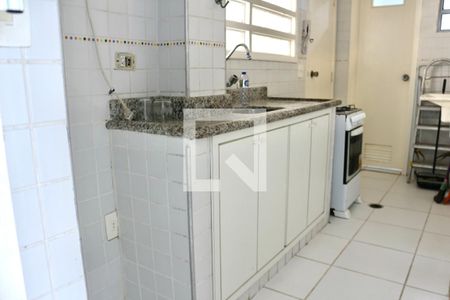 Apartamento para alugar com 80m², 3 quartos e sem vaga Apartamento para alugar com 80m², 3 quartos e sem vagaCozinha
