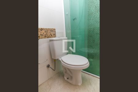 Casa de condomínio para alugar com 40m², 1 quarto e sem vagaBanheiro