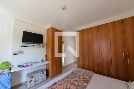 Casa à venda com 251m², 3 quartos e 3 vagasSuite 3