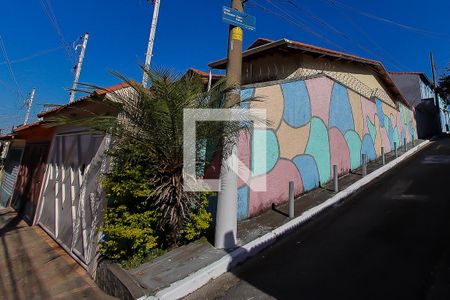 Casa à venda com 251m², 3 quartos e 3 vagasFachada