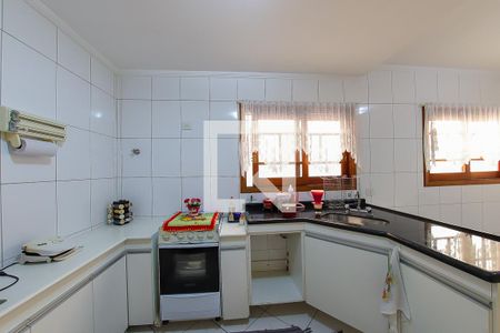 Casa à venda com 251m², 3 quartos e 3 vagasCozinha