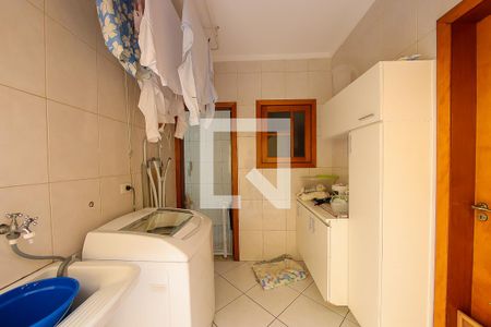 Casa à venda com 251m², 3 quartos e 3 vagasArea de Serviço