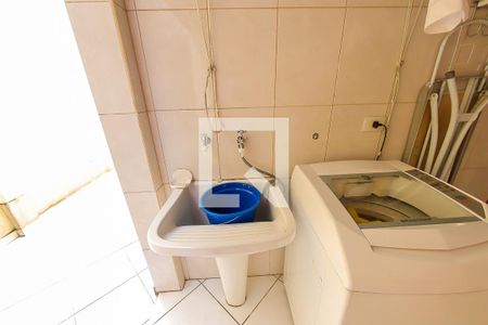 Casa à venda com 251m², 3 quartos e 3 vagasArea de Serviço