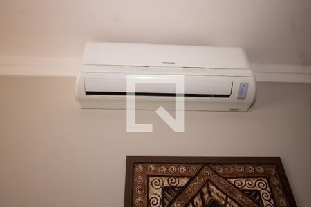 Casa de condomínio à venda com 250m², 3 quartos e 2 vagasSala de TV