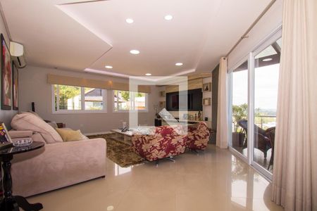 Sala de casa de condomínio à venda com 3 quartos, 250m² em Hípica, Porto Alegre