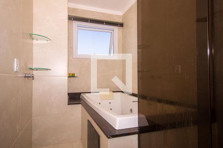 Casa de condomínio à venda com 250m², 3 quartos e 2 vagasBanheiro da Suíte 2