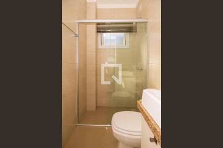 Casa de condomínio à venda com 250m², 3 quartos e 2 vagasBanheiro de Serviço