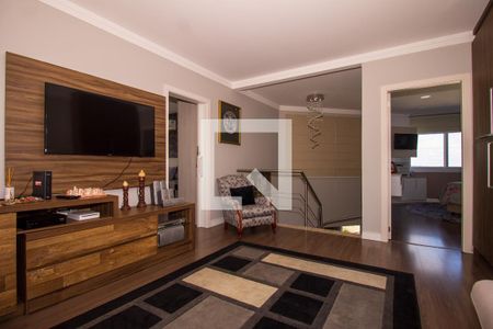 Casa de condomínio à venda com 250m², 3 quartos e 2 vagasSala de TV