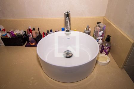 Casa de condomínio à venda com 250m², 3 quartos e 2 vagasBanheiro da Suíte 3