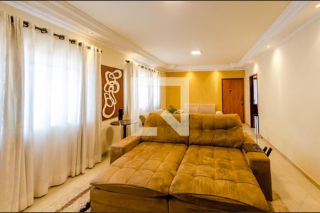Sala de casa à venda com 3 quartos, 282m² em Parque São Quirino, Campinas