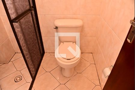 Banheiro  de apartamento para alugar com 1 quarto, 40m² em Ocian, Praia Grande