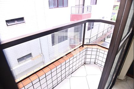 Sala de apartamento para alugar com 1 quarto, 40m² em Ocian, Praia Grande