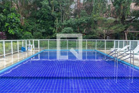 Apartamento para alugar com 47m², 2 quartos e 1 vagaÁrea comum - Piscina