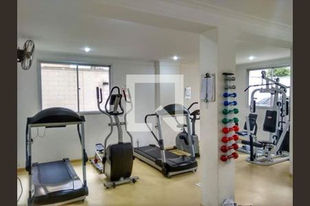 Apartamento à venda com 43m², 2 quartos e sem vaga Apartamento à venda com 43m², 2 quartos e sem vagaAcademia