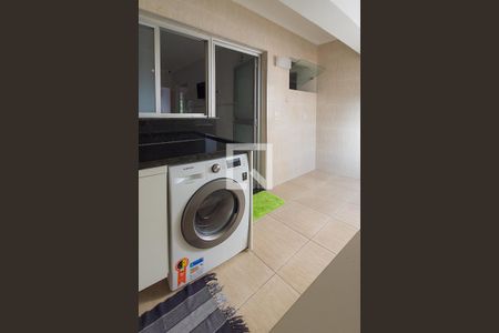 Apartamento para alugar com 200m², 4 quartos e 2 vagas Apartamento para alugar com 200m², 4 quartos e 2 vagasÁrea de Serviço