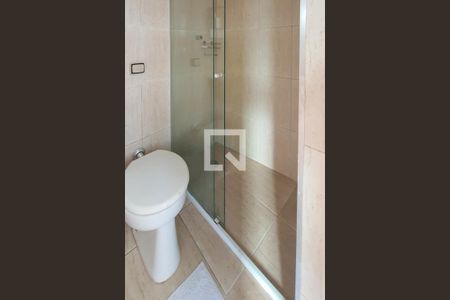 Apartamento para alugar com 200m², 4 quartos e 2 vagas Apartamento para alugar com 200m², 4 quartos e 2 vagasBanheiro 3