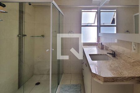 Apartamento para alugar com 200m², 4 quartos e 2 vagas Apartamento para alugar com 200m², 4 quartos e 2 vagasBanheiro 2