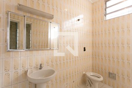 Casa à venda com 130m², 3 quartos e 2 vagasBanheiro 2