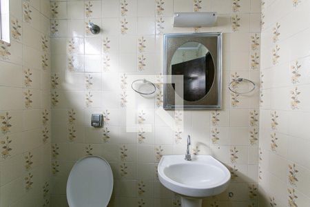 Casa à venda com 130m², 3 quartos e 2 vagasBanheiro 1