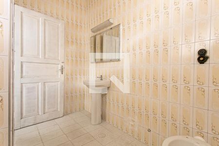 Casa à venda com 130m², 3 quartos e 2 vagasBanheiro 2