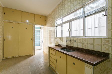 Casa à venda com 130m², 3 quartos e 2 vagasCozinha