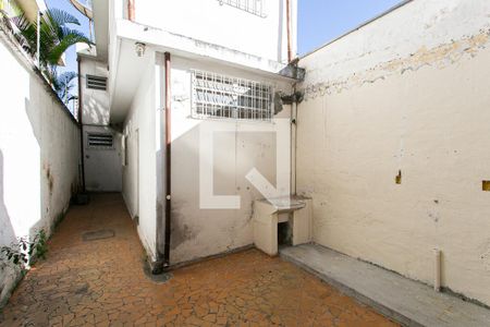 Casa à venda com 130m², 3 quartos e 2 vagasQuintal e Área de Serviço