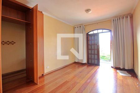 Casa para alugar com 180m², 4 quartos e 2 vagasQuarto 3