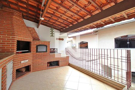 Casa para alugar com 180m², 4 quartos e 2 vagasChurrasqueira