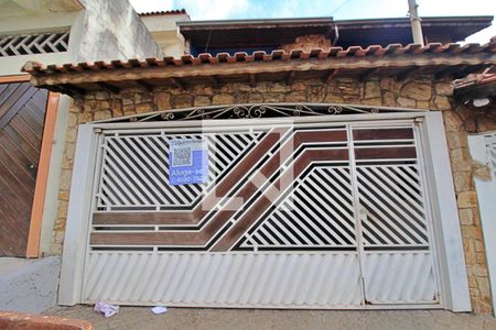 Casa para alugar com 180m², 4 quartos e 2 vagasFachada