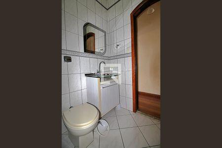 Casa para alugar com 180m², 4 quartos e 2 vagasBanheiro 1