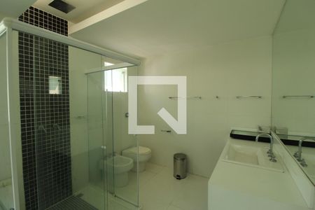 Casa de condomínio à venda com 997m², 6 quartos e 4 vagasBanheiro - Suíte 1