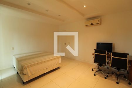 Casa de condomínio à venda com 997m², 6 quartos e 4 vagasSuíte 2