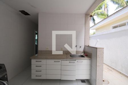 Casa de condomínio à venda com 997m², 6 quartos e 4 vagasÁrea de Serviço