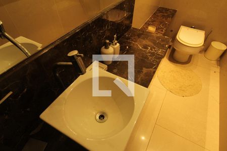 Casa de condomínio à venda com 997m², 6 quartos e 4 vagasLavabo