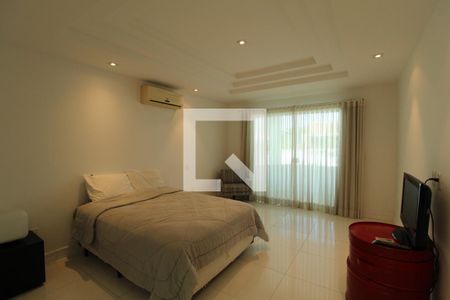 Casa de condomínio à venda com 997m², 6 quartos e 4 vagasSuíte 3