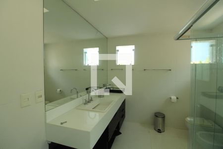 Casa de condomínio à venda com 997m², 6 quartos e 4 vagasBanheiro - Suíte 1